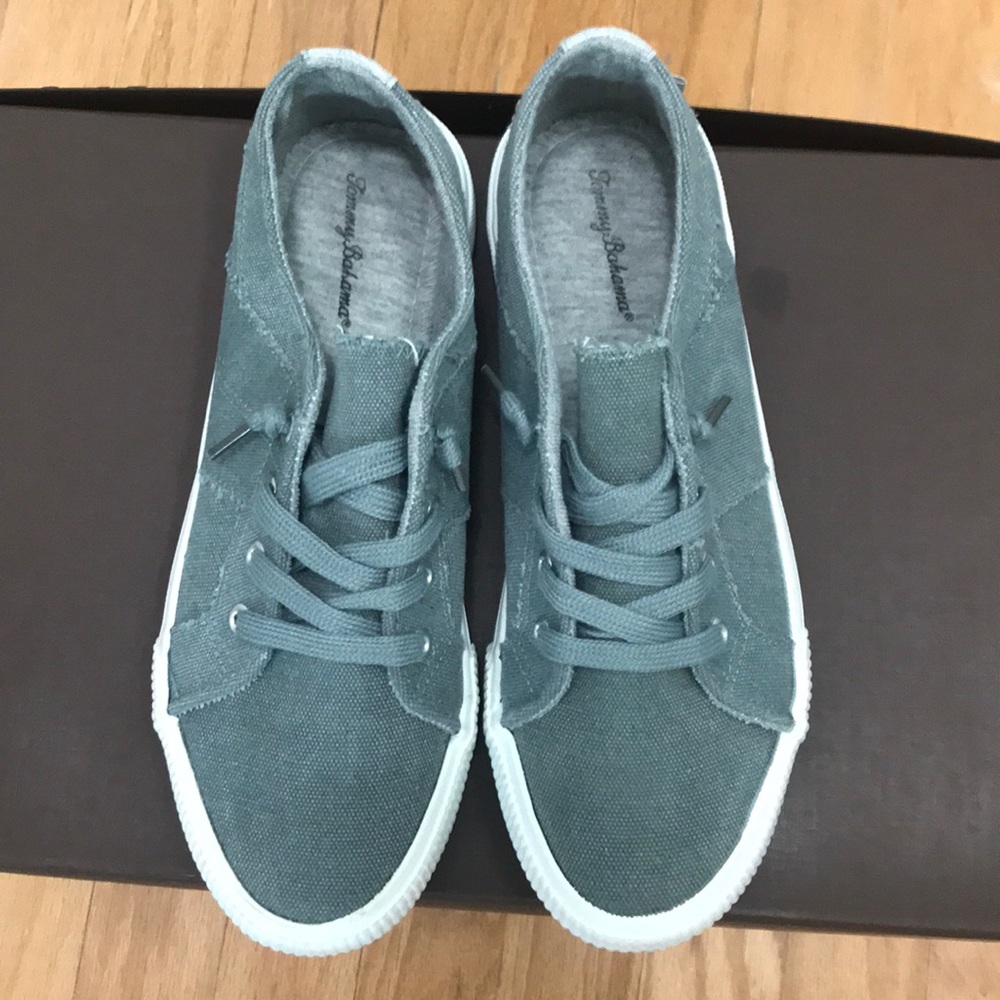 Tommy Bahama sneakers